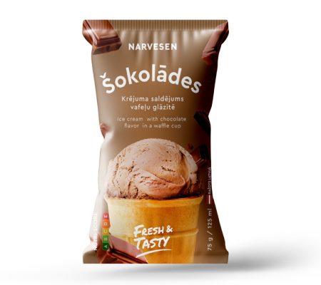 Šokolādes saldējums vafeļu glāzītē